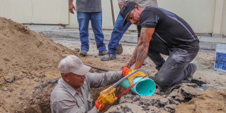 OOMSAPAS La Paz continúa trabajando para mejorar el suministro de agua