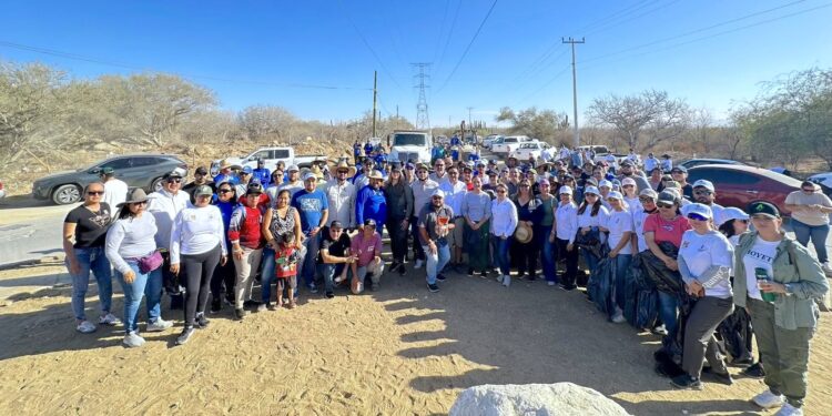 Celebran con éxito jornada comunitaria “Limpia Los Cabos”