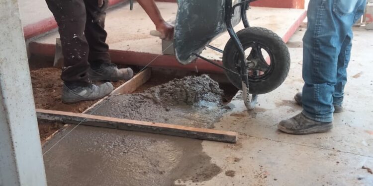 Realizan obras de rehabilitación y mejora en escuela primaria Efraín Ceseña, en Cabo San Lucas