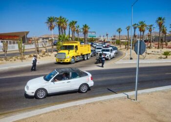 Implementan operativo especial de tránsito en glorieta Fonatur de San José del Cabo