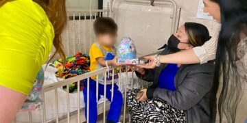 El Gobierno Municipal llevan alegría a niñas y niños hospitalizados en el IMSS de Cabo San Lucas 
