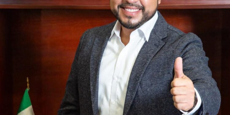 SEMBLANZA DE CHRISTIAN AGÚNDEZ GÓMEZ