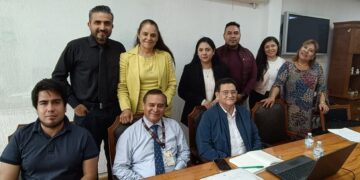 👨‍👩‍👧‍👦✨ El ISSSTE BCS presenta en oficinas centrales su programa “Escuela para Padres”