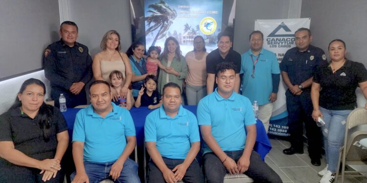 Promueven Cuerpo de Bomberos de Cabo San Lucas y Canaco cultura preventiva sobre ciclones tropicales