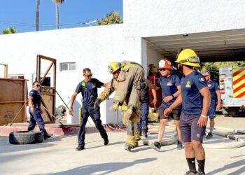 Capacitación de Alto Nivel: Comienza la Academia de Oficiales del Cuerpo de Bomberos de San José del Cabo