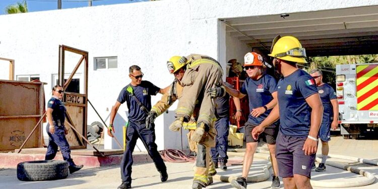 Capacitación de Alto Nivel: Comienza la Academia de Oficiales del Cuerpo de Bomberos de San José del Cabo