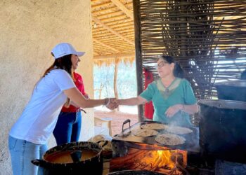 Realiza DIF Los Cabos jornada social en la subdelegación de San Felipe