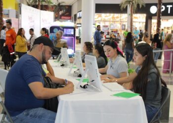 Con más de 300 vacantes inauguran la feria “Mi Empleo de Verano” 