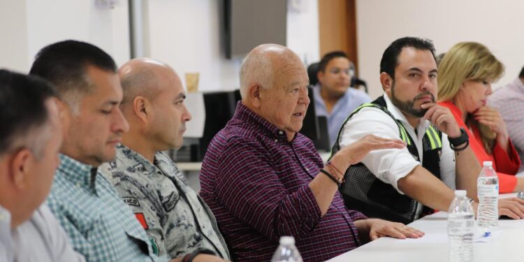 Gobierno del Estado trabaja en el ordenamiento del servicio de transporte en Los Cabos