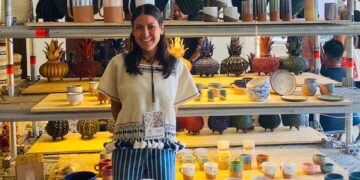 Presente Baja California Sur en encuentro de arte decorativo y utilitario