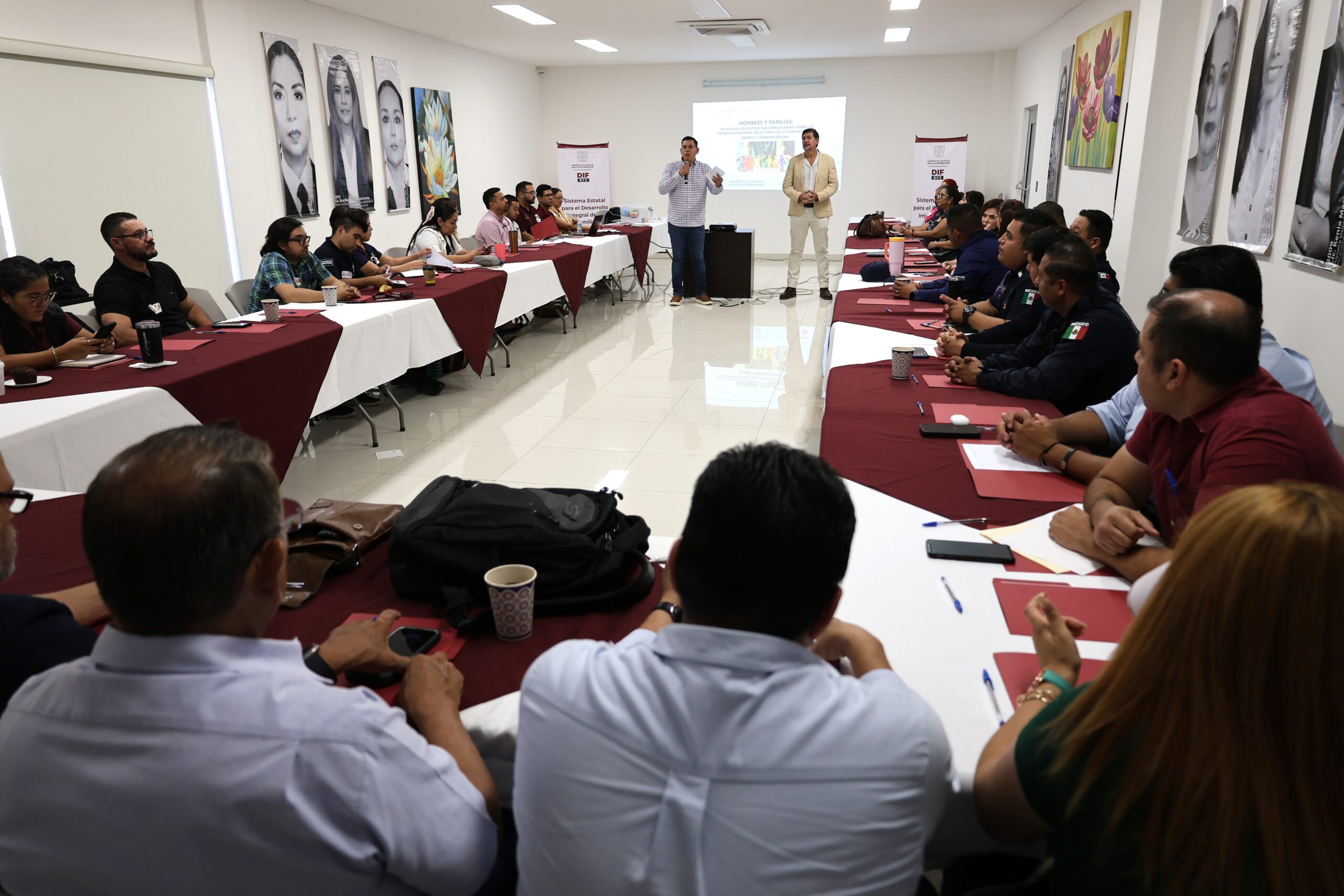 Imparte SEDIF un taller sobre Masculinidades y Democracia Familiar