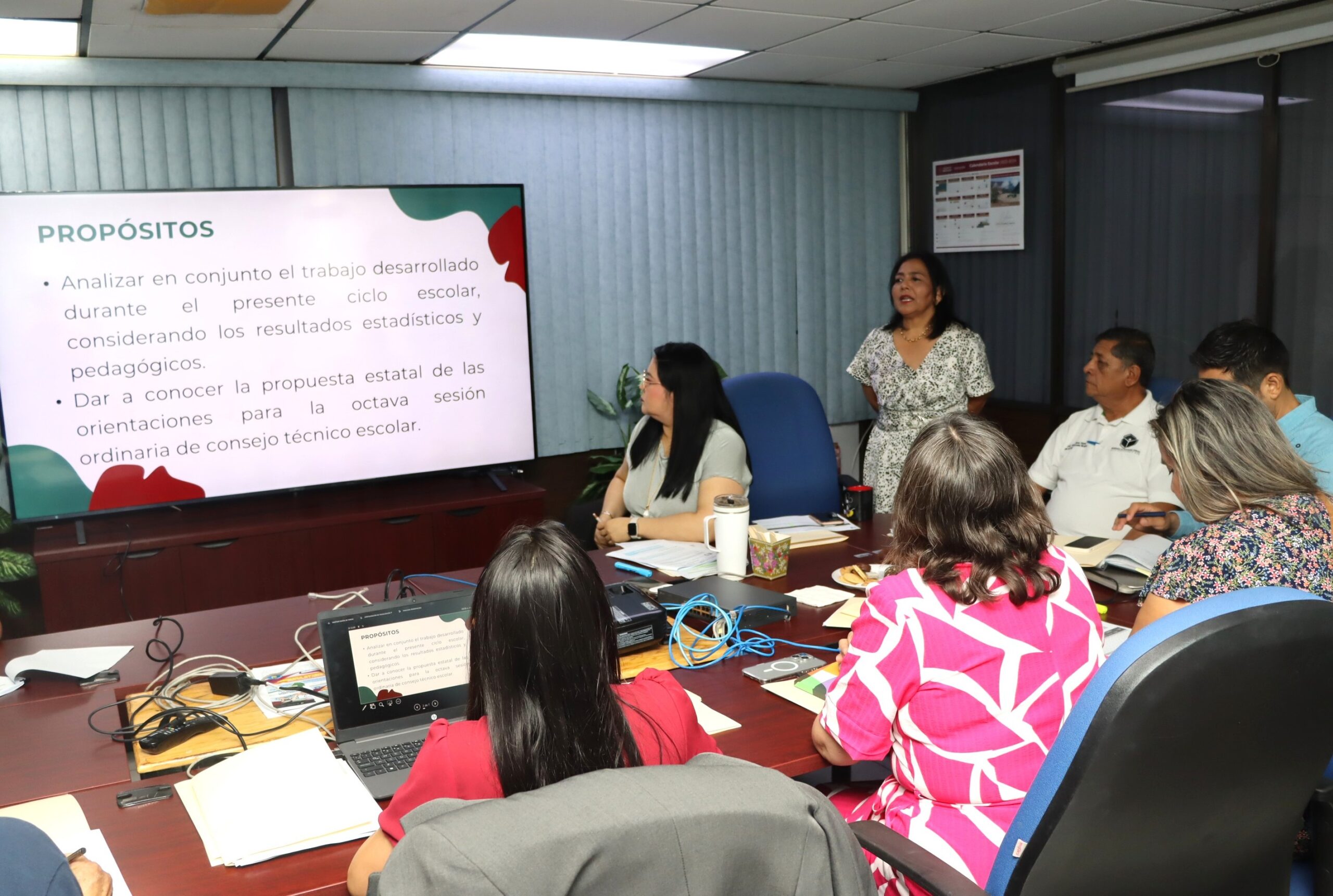 Realizan encuentro de supervisores de secundaria en los cinco municipios de BCS