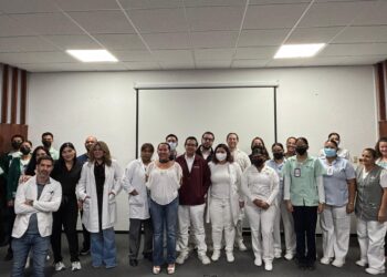 Imparte SGG conferencia a personal médico del ISSSTE