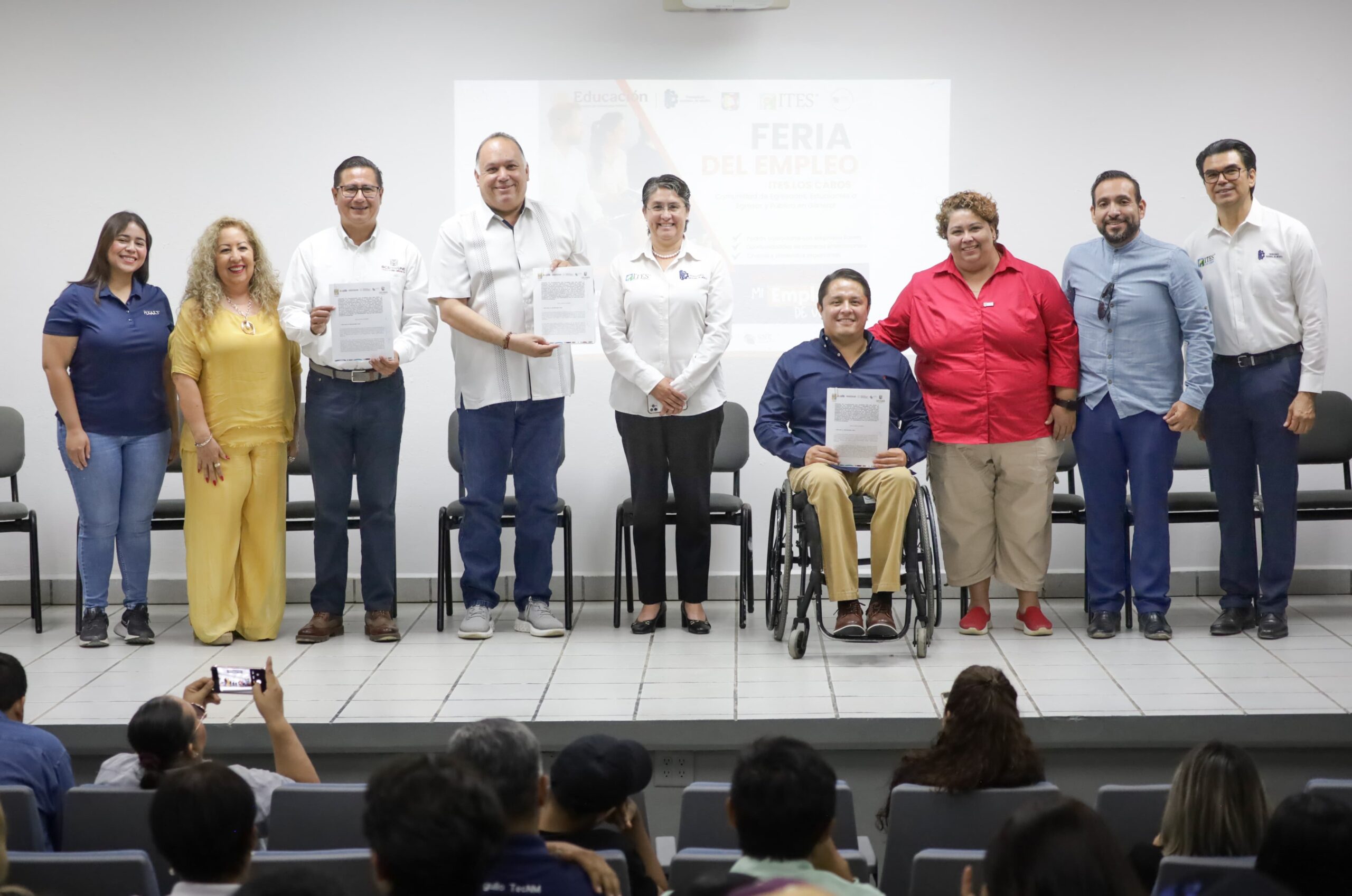 Acuerdan SNE e IMDIS acciones en beneficio de personas con discapacidad