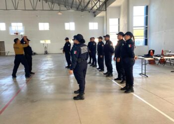 Capacitan a mandos operativos en temas de custodia penitenciaria