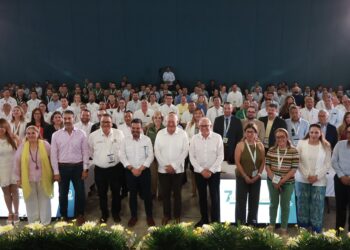 Clausura gobernador Víctor Castro Reunión Regional del IMSS 2025