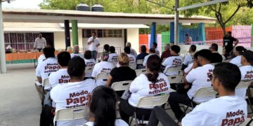 Promueve el Gobierno del Estado paternidades responsables en la colonia El Pedregal del Cortés
