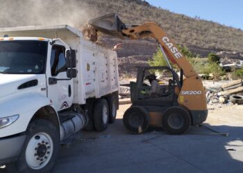 Servicios Públicos de La Paz refuerza limpieza urbana y mejoras en caminos rurales