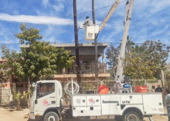 Rehabilita Ayuntamiento de La Paz más de 150 luminarias en la zona rural y urbana