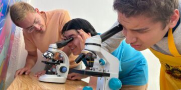 Dirección Municipal de Inclusión impulsa la ciencia para todos con “Pinta a una Estrella”