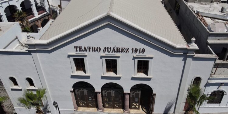 Gobierno Municipal reactiva con éxito el emblemático Teatro Juárez de La Paz