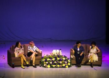 Presentó IMM La Paz, materiales literarios de Ale “La Bala” Rodríguez y Yol Segura