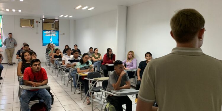 Estudiantes de la UNIDEP reciben charlas sobre diversidad sexual y derechos humanos