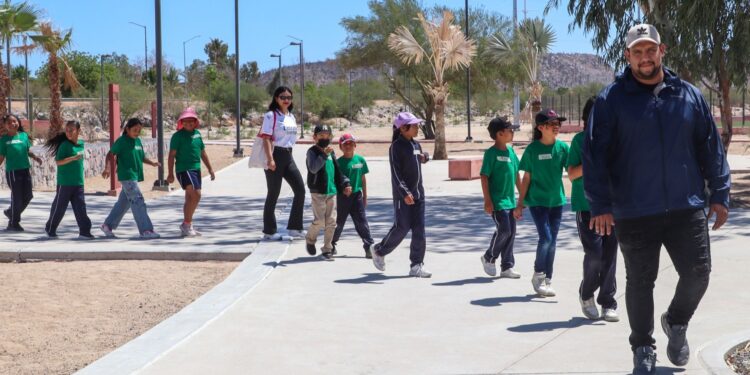 Niñas y niños de Melitón Albáñez viven una experiencia educativa y recreativa con enfoque turístico