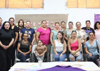Realiza IMM La Paz, círculo de mujeres cuidadoras de personas con discapacidad