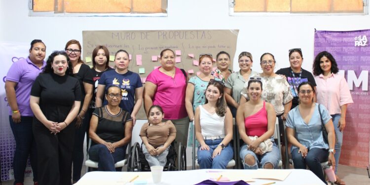 Realiza IMM La Paz, círculo de mujeres cuidadoras de personas con discapacidad