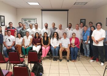 ZOFEMAT La Paz se capacita para fortalecer la gestión responsable