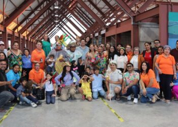 Celebra DIF Municipal el Día del Padre con pasarela ecológica