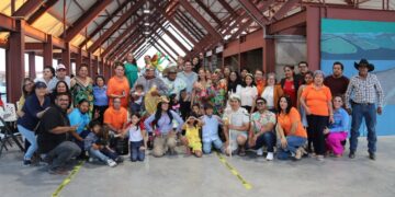 Celebra DIF Municipal el Día del Padre con pasarela ecológica