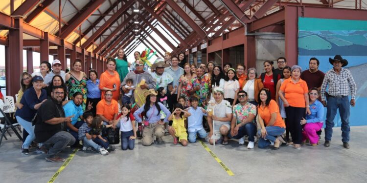 Celebra DIF Municipal el Día del Padre con pasarela ecológica