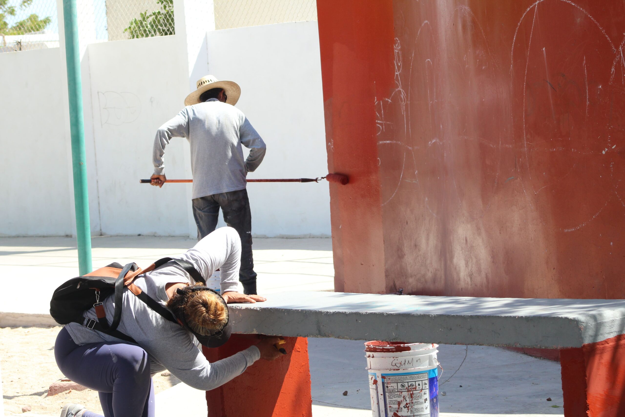 Dan mantenimiento a 8 parques y espacios públicos en diversas colonias de La Paz