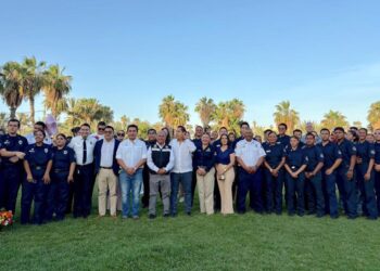 Con la graduación de nuevos paramédicos y guardavidas, se fortalecen las filas del Departamento de Bomberos SJC