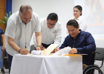 Firman convenio de colaboración IMDIS Los Cabos y el Servicio Nacional de Empleo en BCS