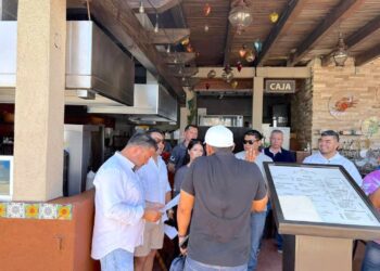 Implementan recorridos en establecimientos de Cabo San Lucas para certificar operación de giros restringidos