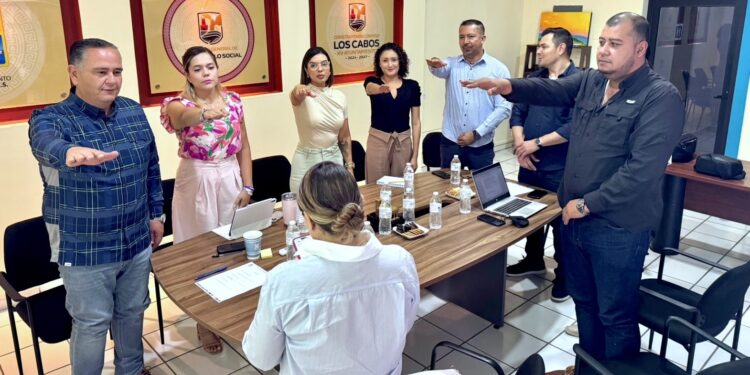 Instalan Subcomité de Control y Evaluación de la Gestión Gubernamental 