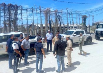 Autoridades municipales y Secretaría de Marina realizan recorrido por refugios temporales y zonas de alto riesgo en CSL