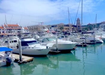 Protección Civil informa que el puerto de Cabo San Lucas ya se encuentra abierto a la navegación