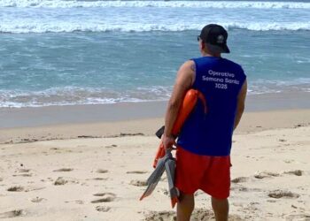 Advierte Protección Civil sobre mar de fondo en playas de Los Cabos