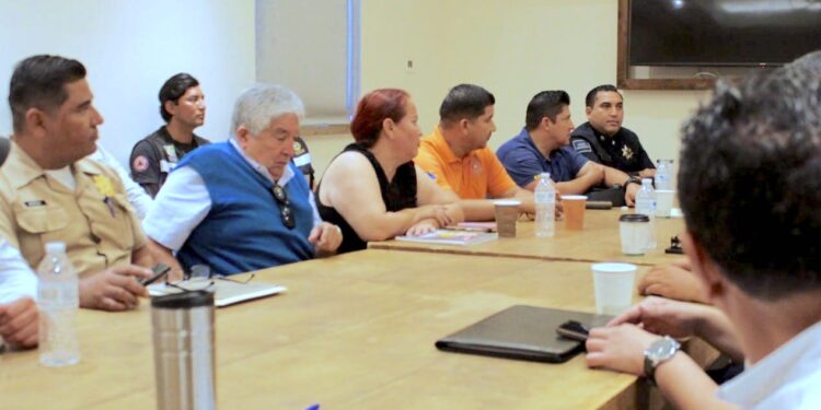 Encabeza Ayuntamiento de Los Cabos reunión interinstitucional ante fenómeno de mar de fondo