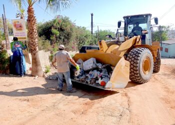 Retira Servicios Públicos más de 40 toneladas de ramas y cacharros en La Ribera
