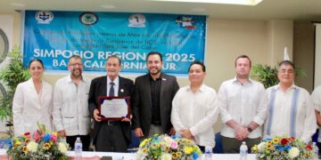 Alcalde Christian Agúndez destaca avances y proyectos en salud durante el Simposio Regional en Los Cabos