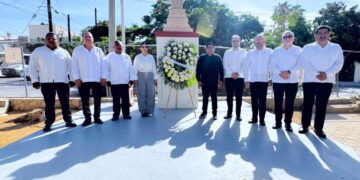 Conmemoran en Cabo San Lucas el 153 aniversario luctuoso de Benito Juárez