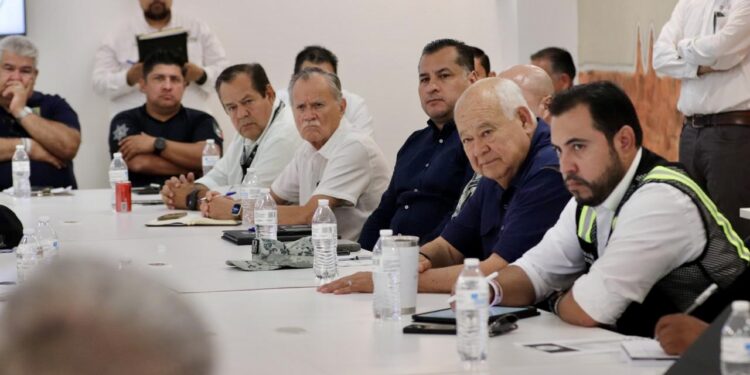 Encabeza el Gobernador de BCS Mesa Permanente del Transporte en Los Cabos