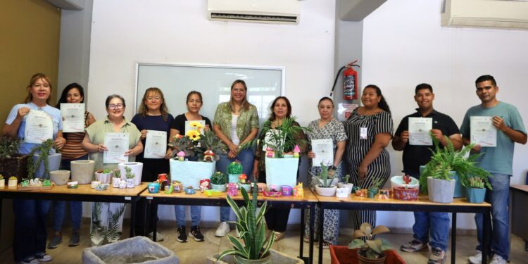 Invita Gobierno del Estado a inscribirse en los cursos de julio del ICATEBCS