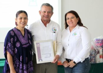 Unen esfuerzos ISMUJERES y la Universidad Tecnológica de La Paz
