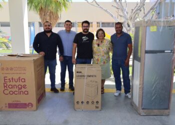 Entrega SEDIF premios a ganadores del concurso virtual “Papá: Juega Conmigo”